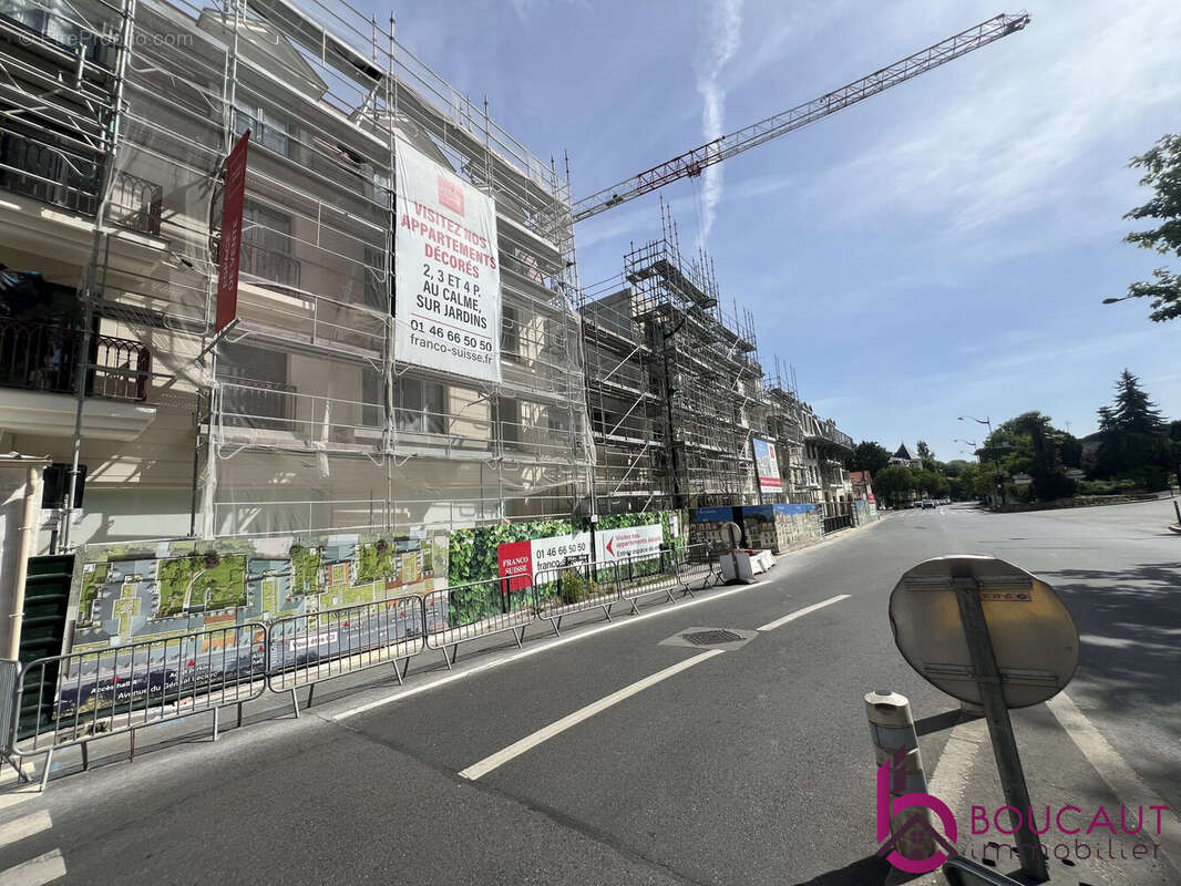 Appartement à LE PLESSIS-ROBINSON