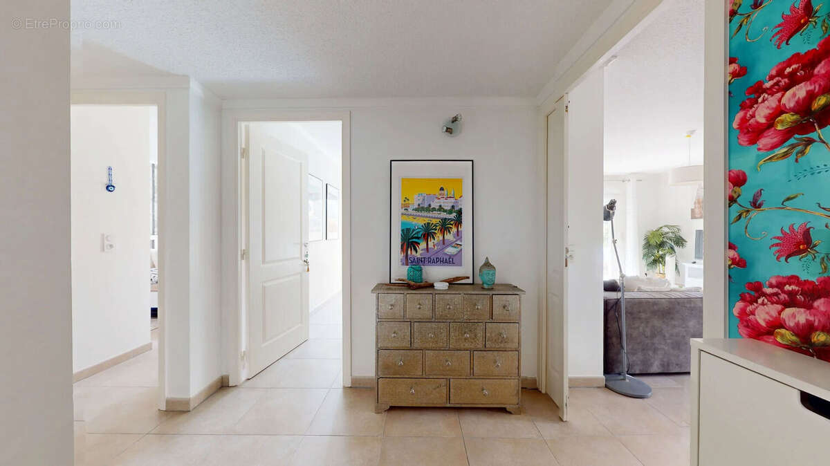 Appartement à FREJUS