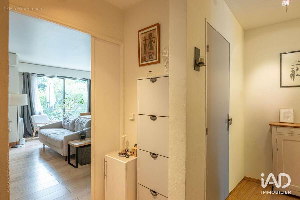 Photo 8 - Appartement à MONTROUGE