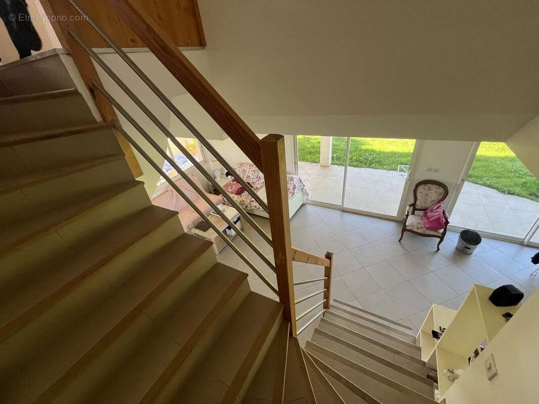 Maison à SARAMON