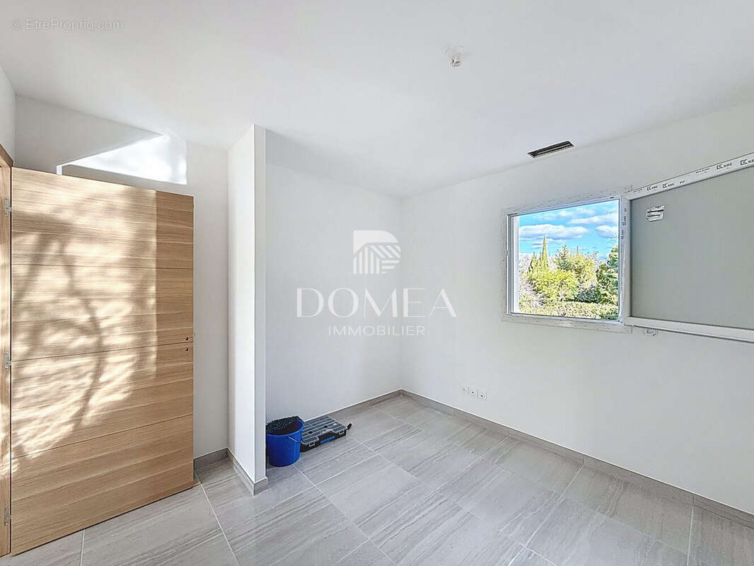 Maison à SAINT-JEAN-DE-VEDAS