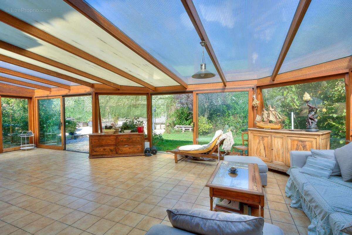 Maison à VILLECRESNES