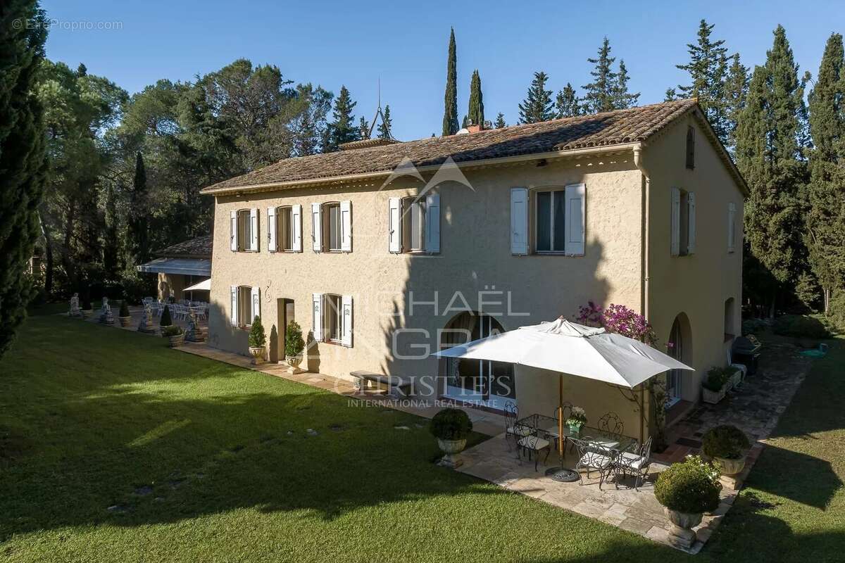 Maison à AURIBEAU-SUR-SIAGNE