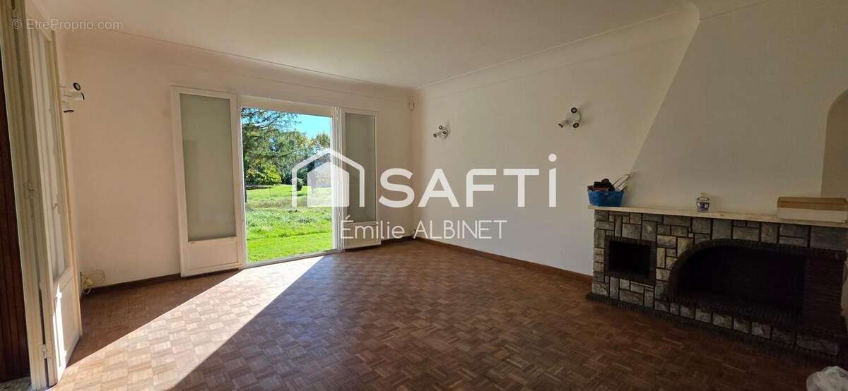 Photo 2 - Maison à LABASTIDE-SAINT-PIERRE