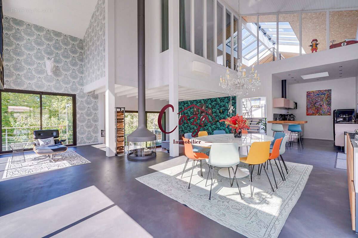 Maison d'architecte 10 pièces 335 m² - photo 4
