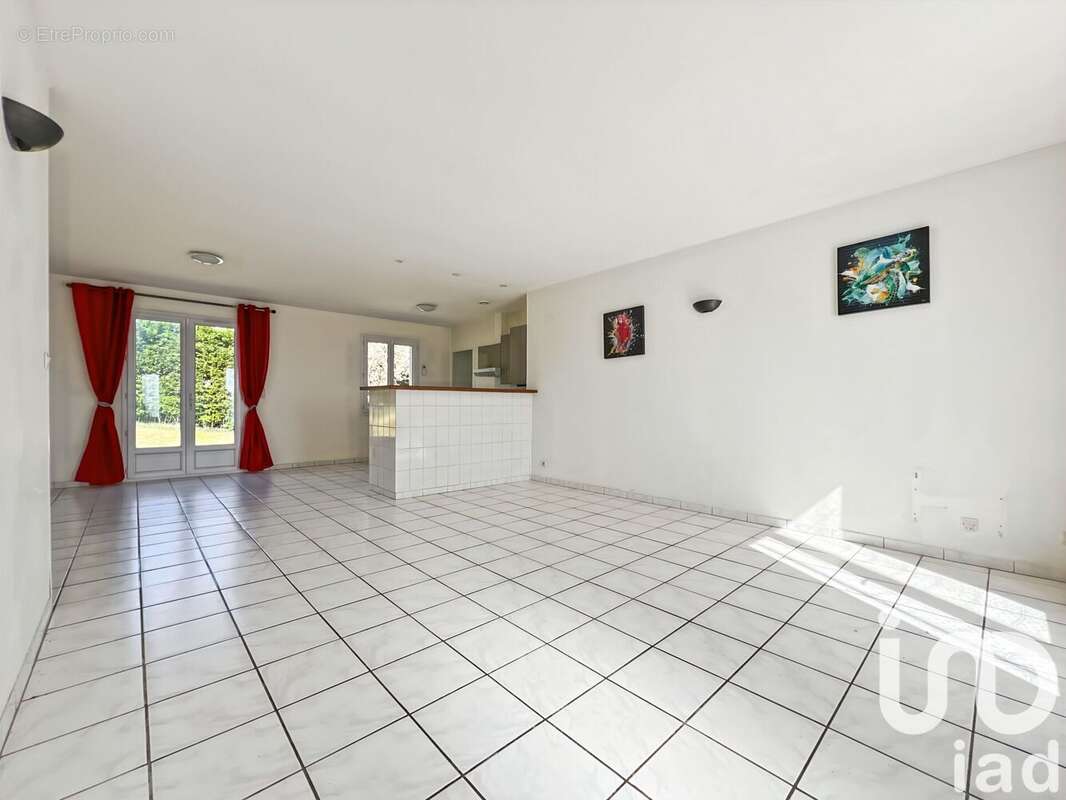 Photo 5 - Maison à PARON