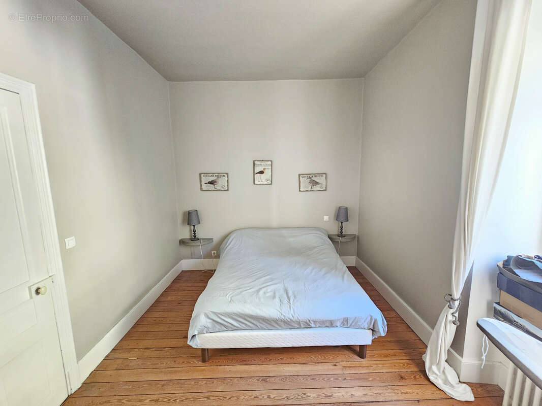 Appartement à VALS-LES-BAINS