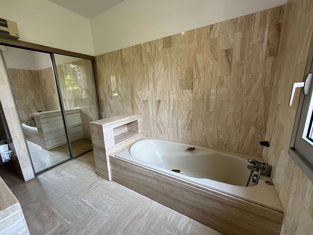Maison 159m² à eyragues - photo 10