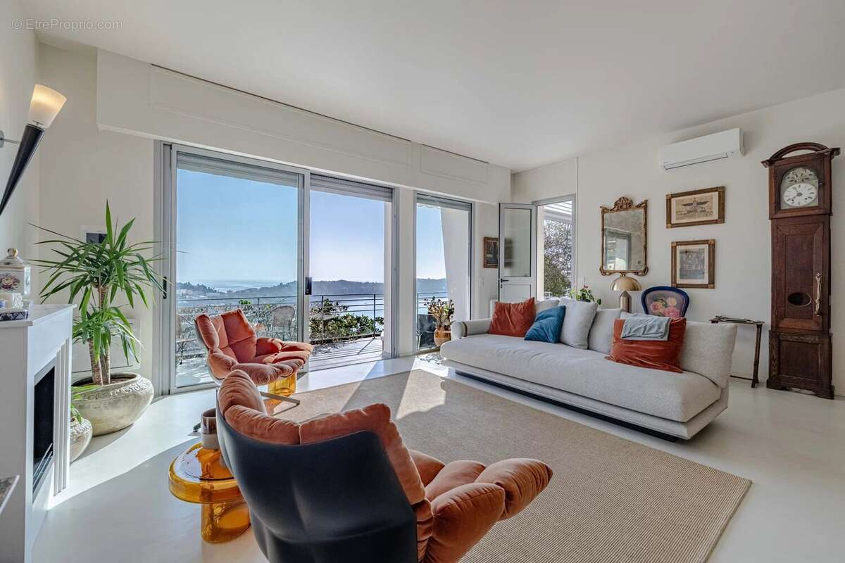 Appartement à VILLEFRANCHE-SUR-MER