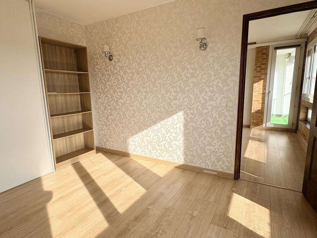 Appartement à RUEIL-MALMAISON