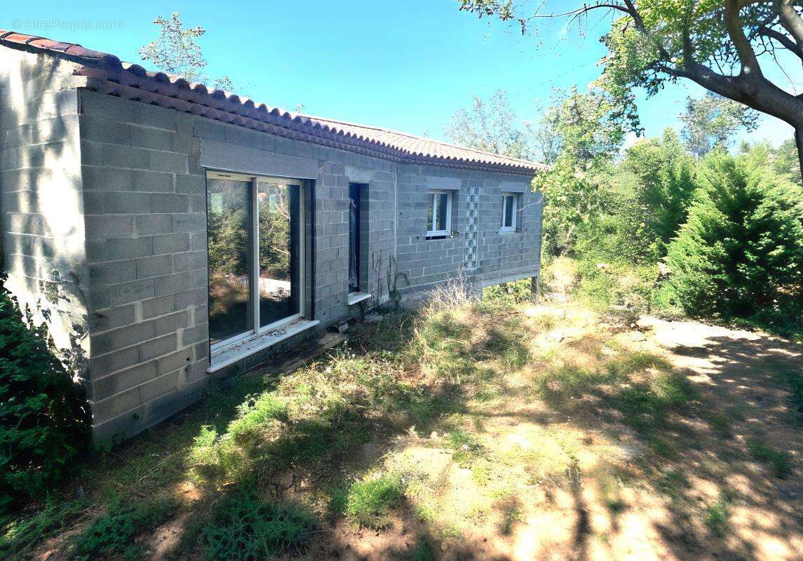 Maison à SAINT-MAXIMIN-LA-SAINTE-BAUME