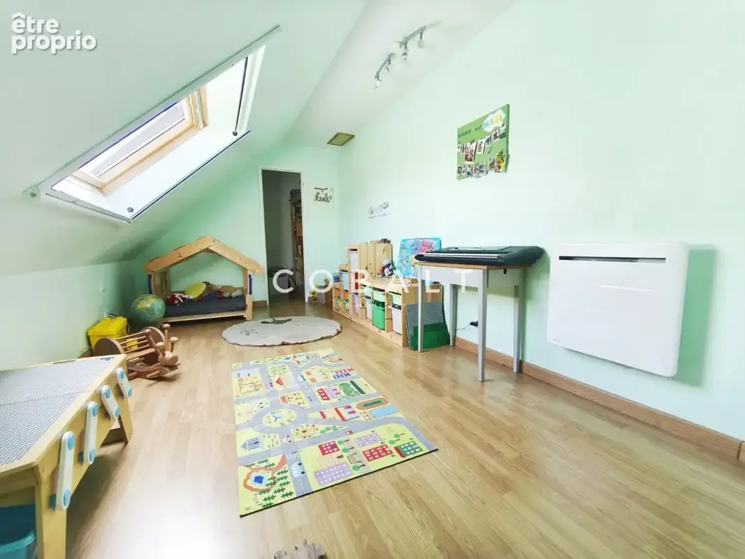 Maison dans le bourg - photo 12