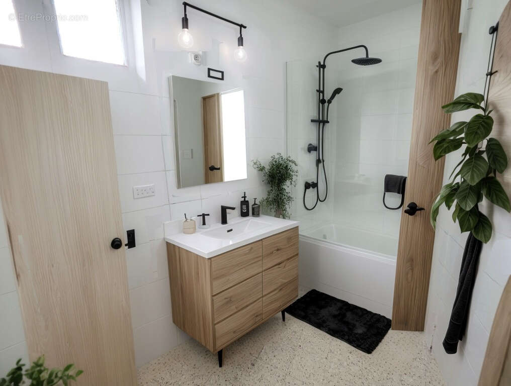 Maison à SAINT-MITRE-LES-REMPARTS