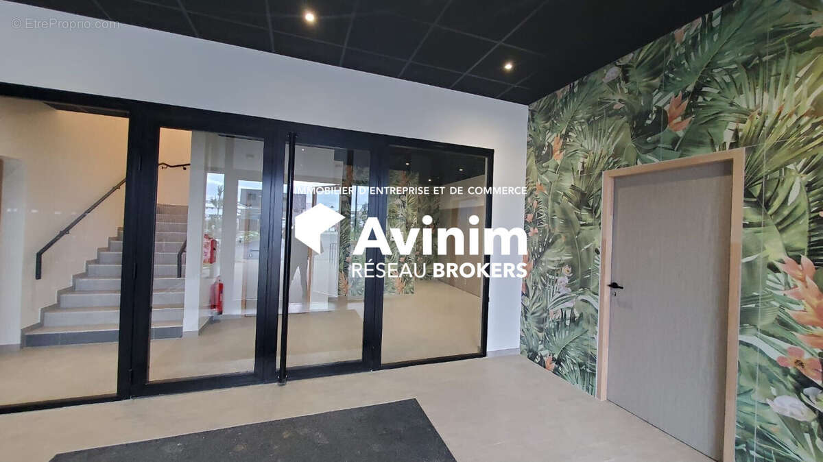 Commerce 158 m² à Rumilly  - photo 6
