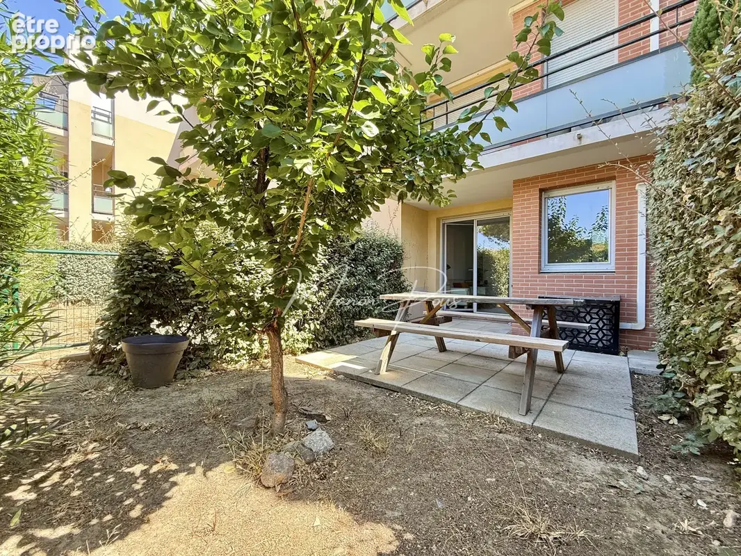 Appartement à SAINT-ESTEVE
