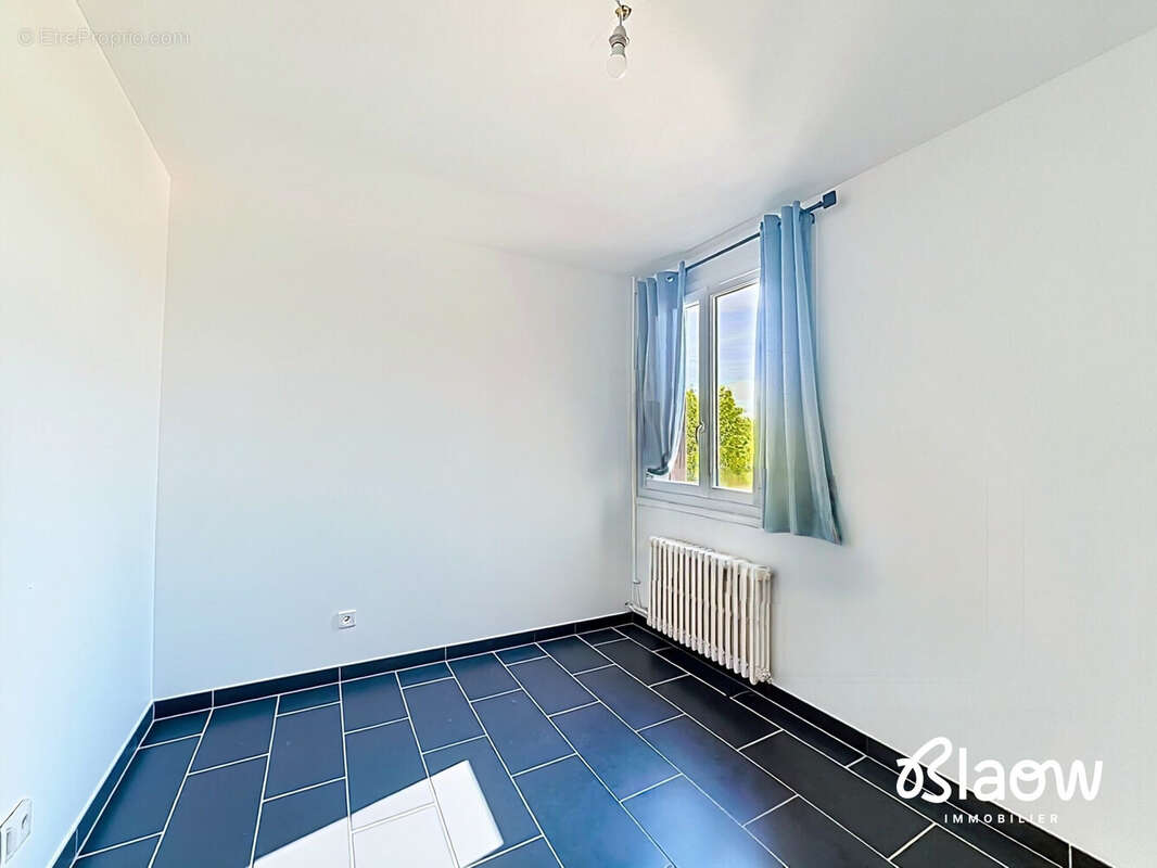 Appartement à PONT-DE-CHERUY