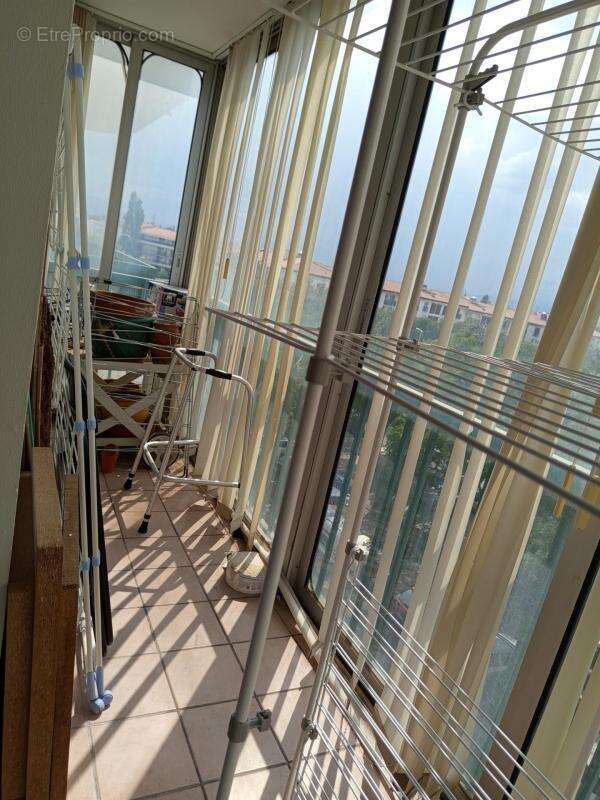 Appartement très lumineux situé dans un secteur calme avec toutes commodités - photo 10