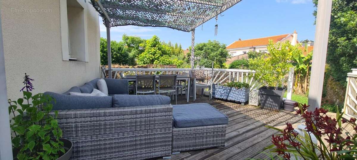 Maison à LE LOROUX-BOTTEREAU