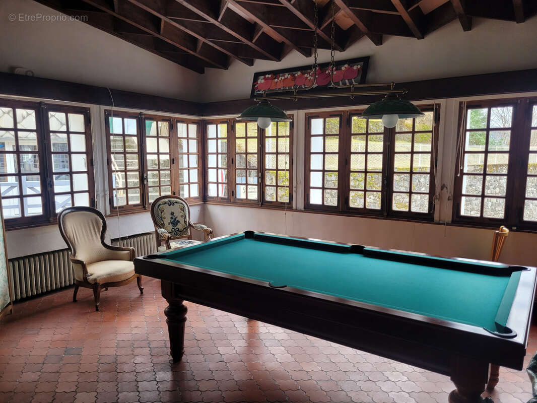 Maison à MURAT-LE-QUAIRE