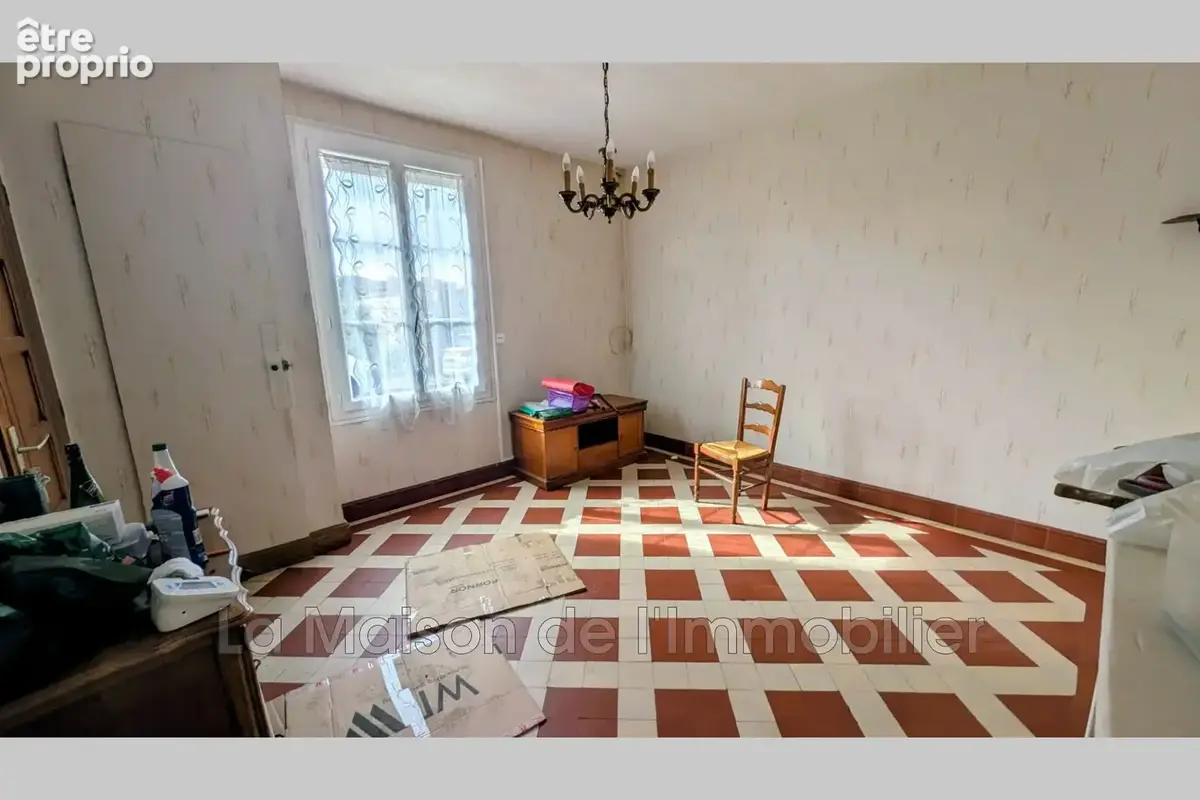 Maison 4 pièces 108 m² à vendre à Saint-Aubin-Les-Elbeuf (76410) - photo 4