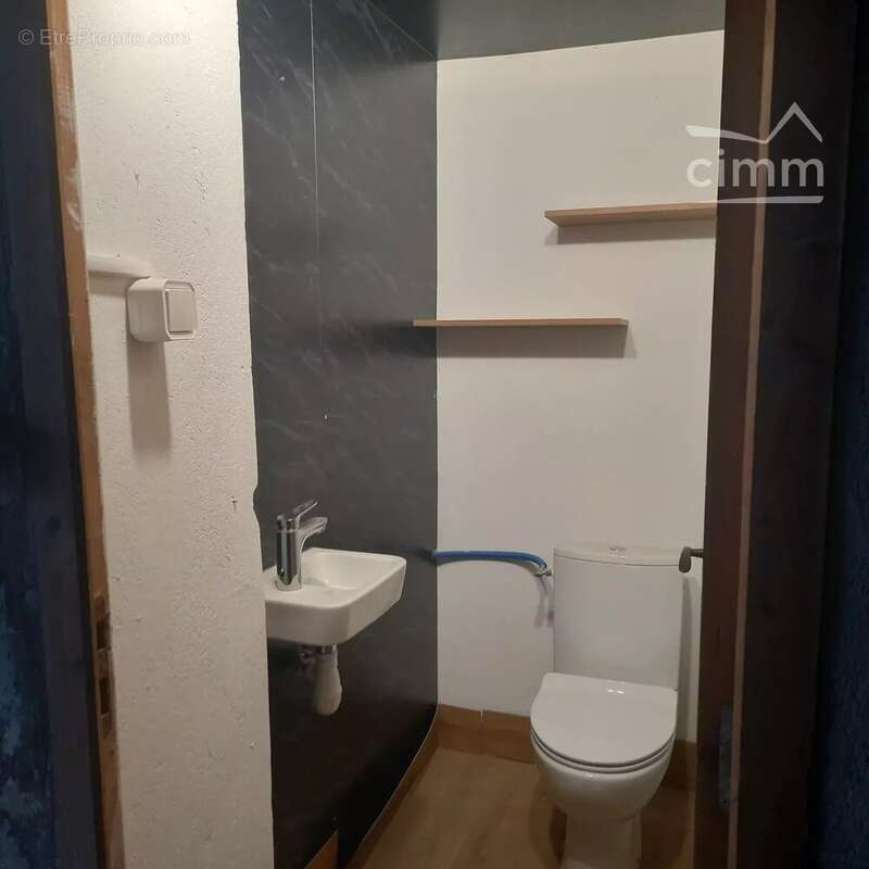 Commerce à BOURG-LES-VALENCE