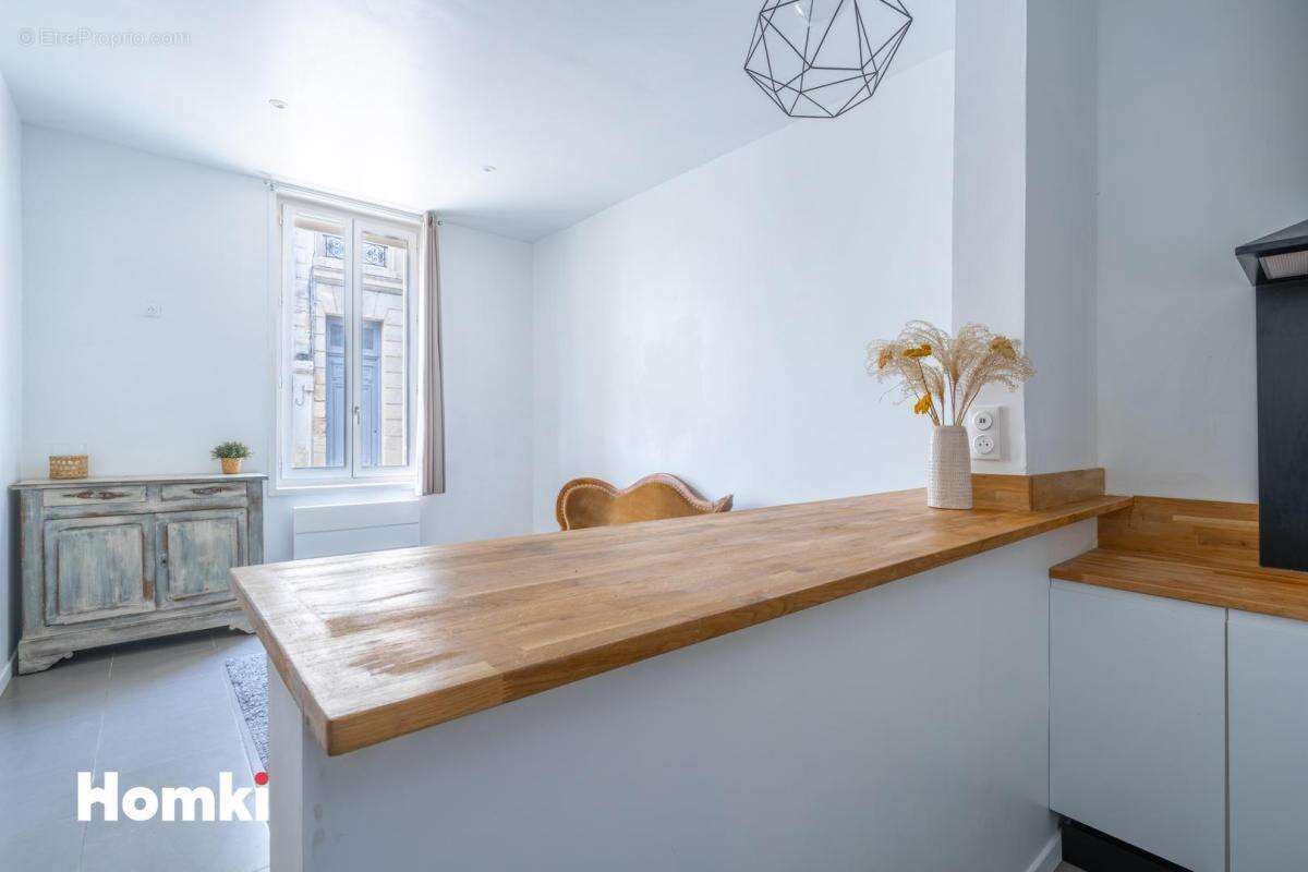 Appartement à BORDEAUX