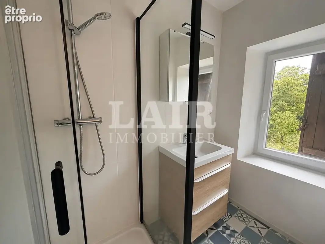 Maison en pierres à vendre à Saint Fraimbault - Ref O15269 - photo 10