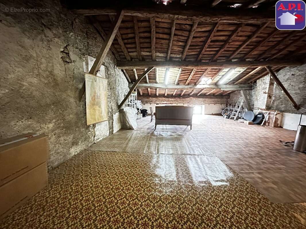 Maison à LA BASTIDE-DE-SEROU