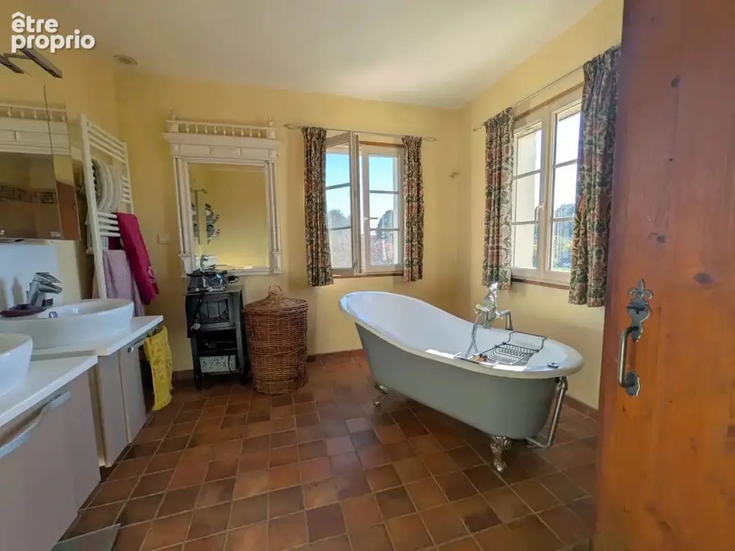 Une heure de Bordeaux - Belle maison économe en énergie avec suites d'invités & petite piscine - photo 13