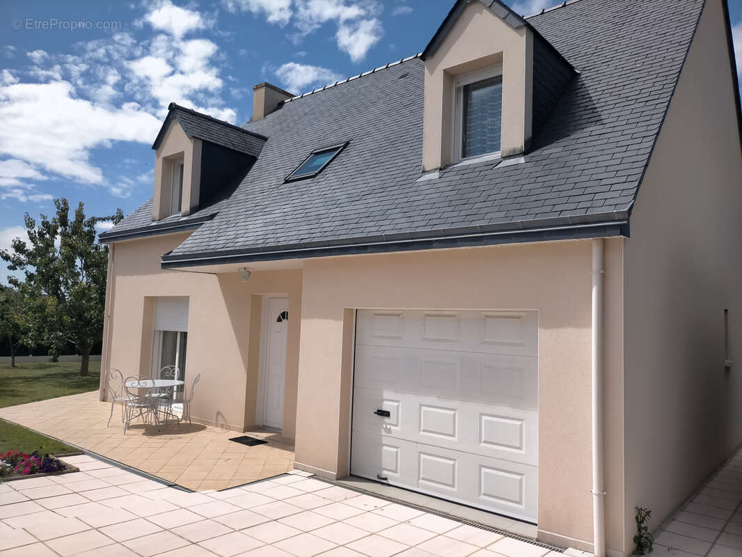 Maison à PLESSIX-BALISSON