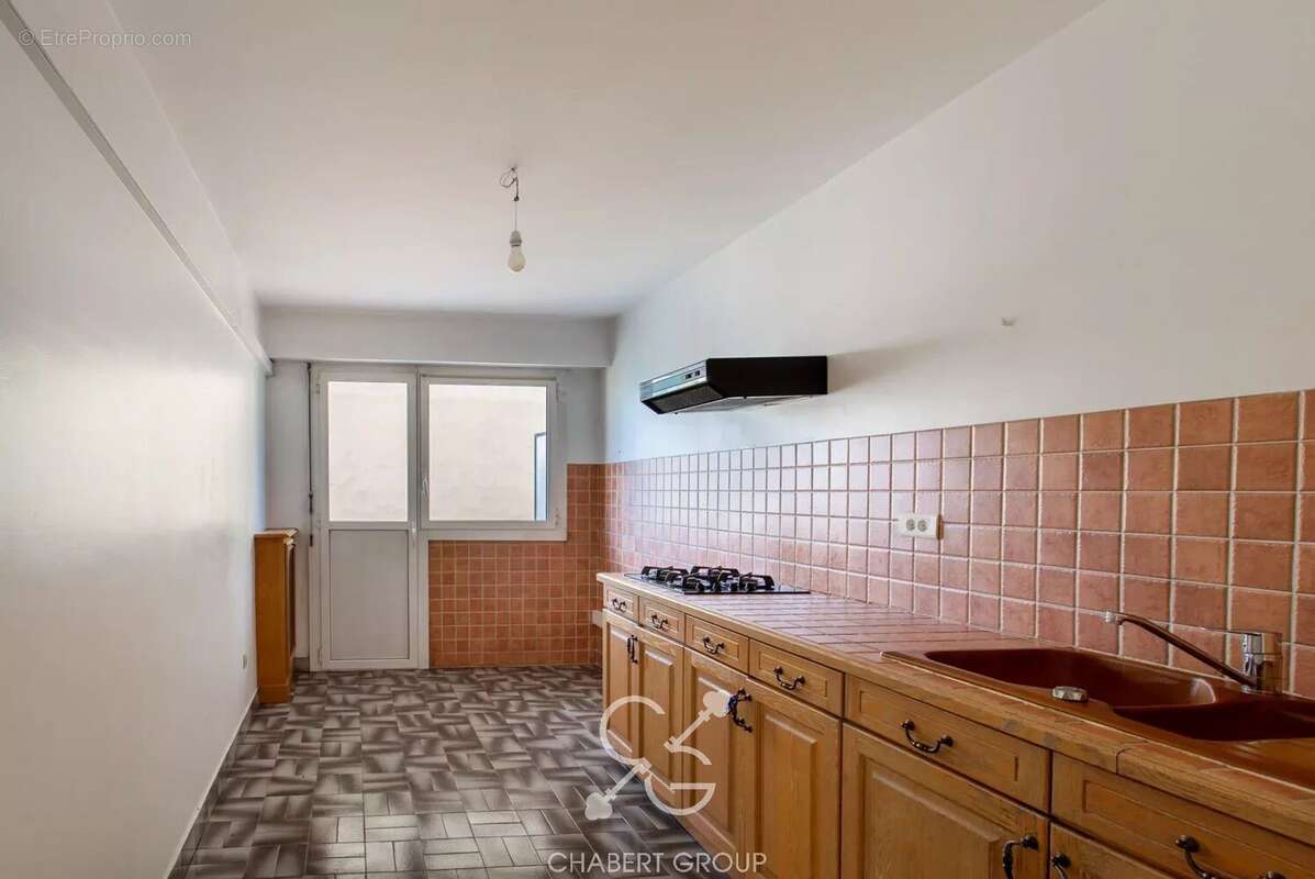 Nice - port lympia - appartement - 3 pièces - 83 m² - terrasse & balcon - stationnement - photo 7