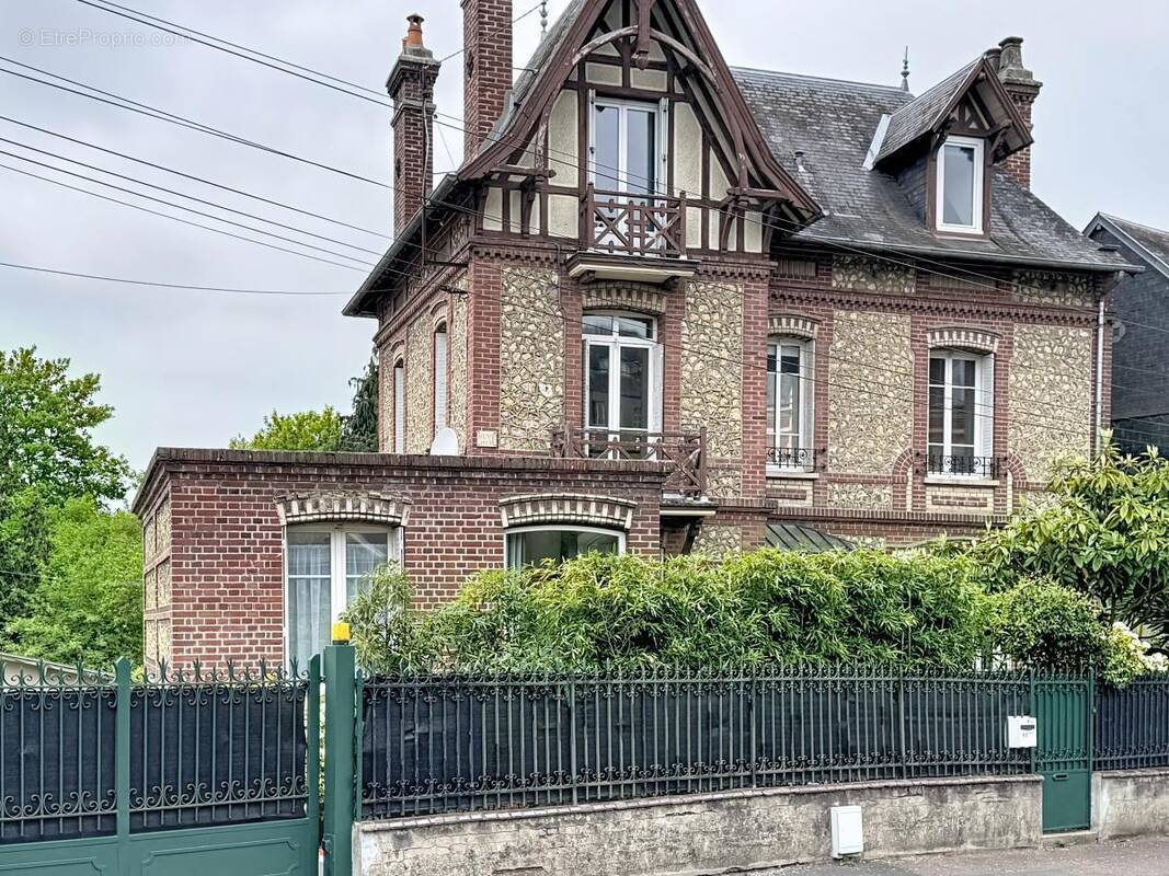 Maison à LISIEUX