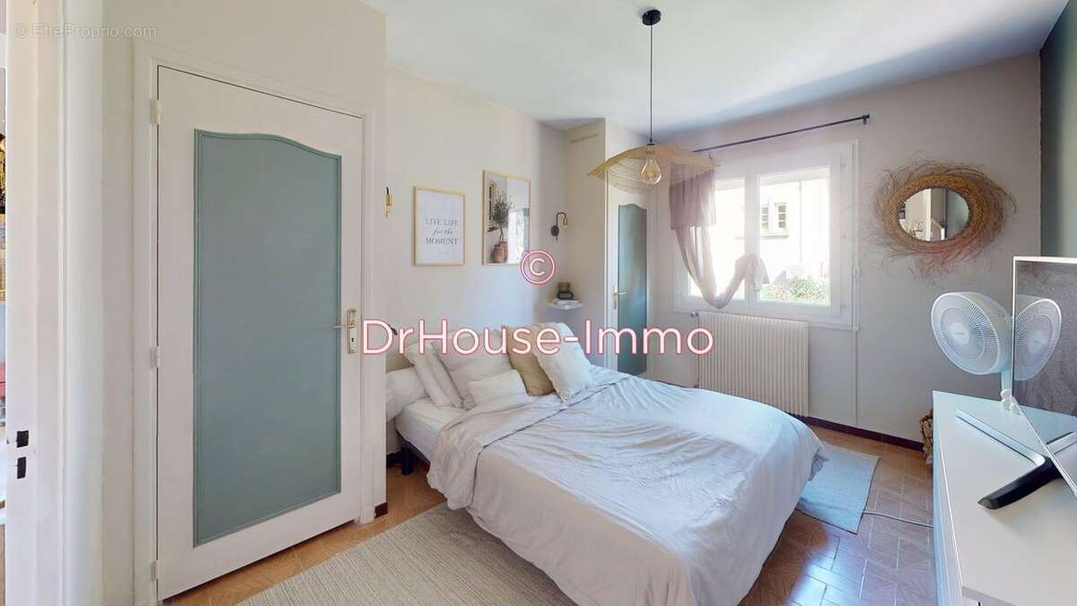 Maison à SAUSSET-LES-PINS