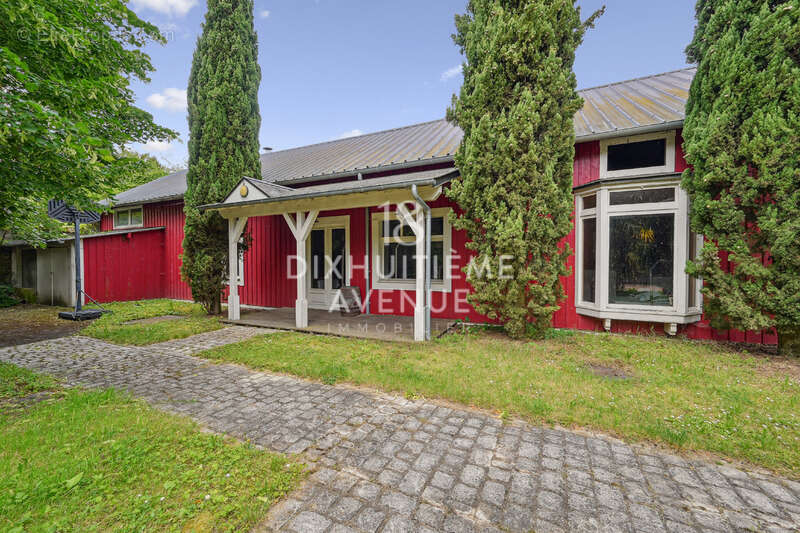 Maison Pithiviers 10 pièces de 260 m² + dépendance 170 m² - photo 4
