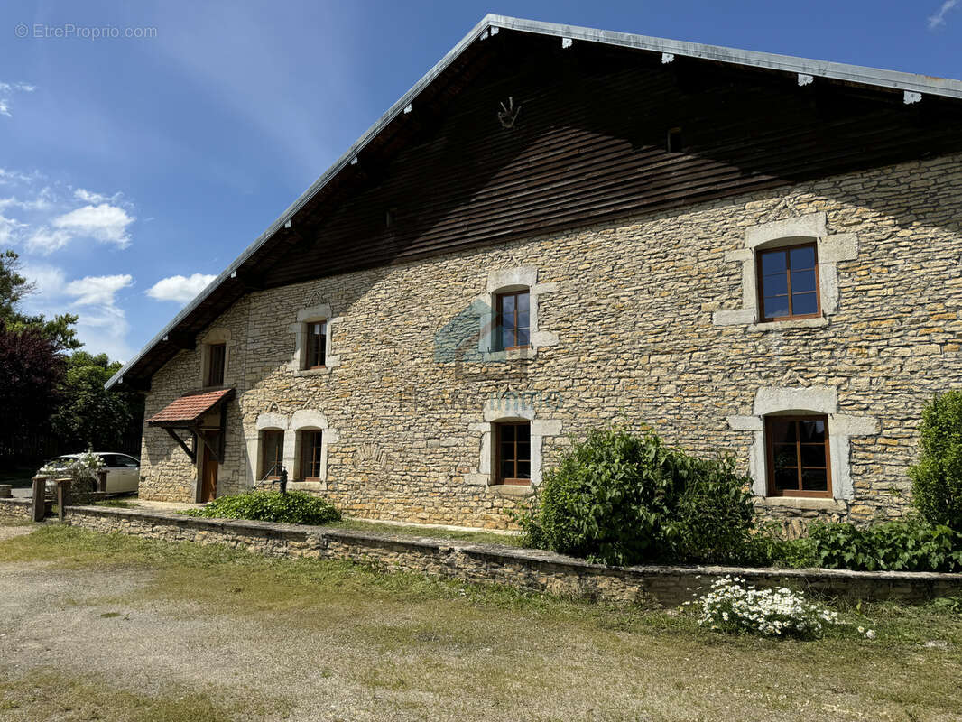 Maison à VALONNE