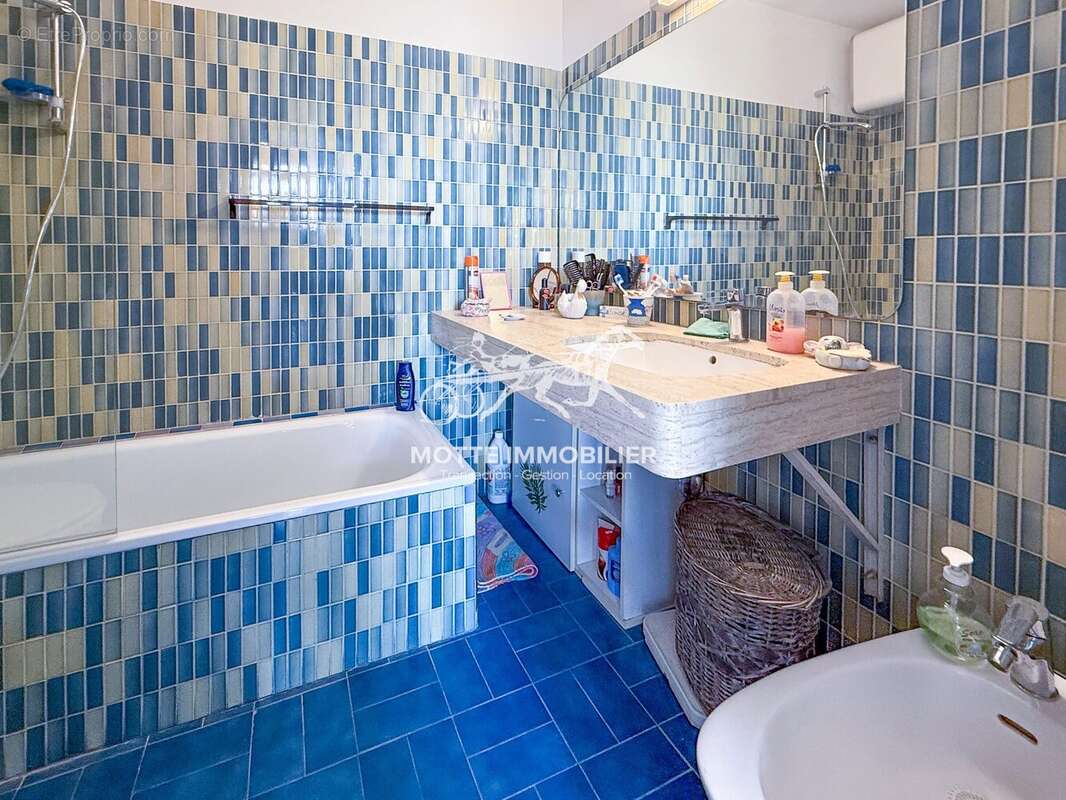 Appartement à CAGNES-SUR-MER