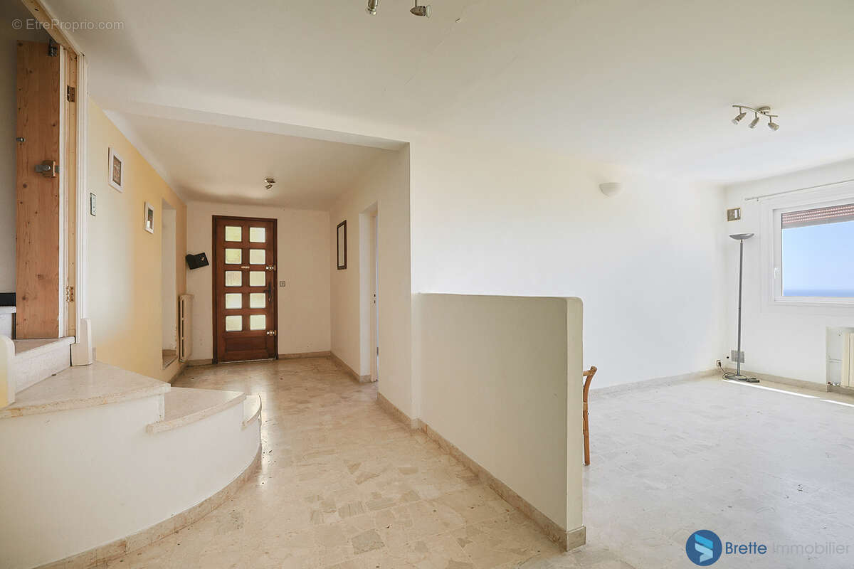 Toulon super faron maison t8 vue mer - photo 25