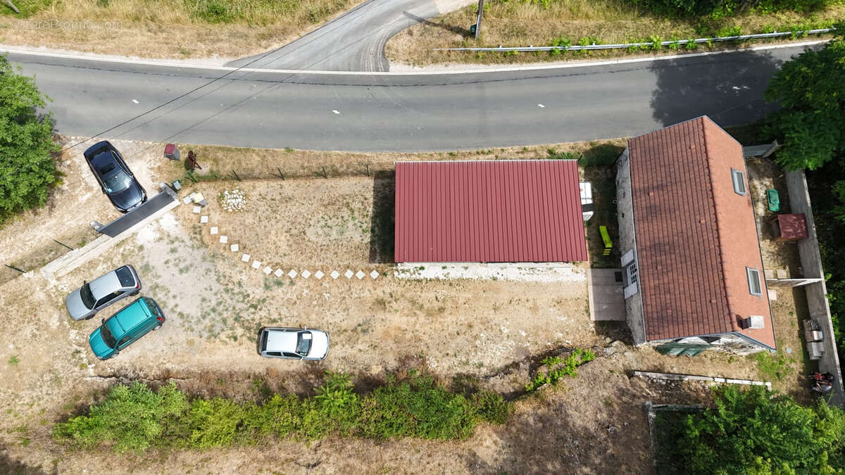 Maison en pierre avec hangar - photo 24