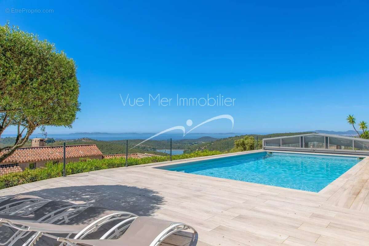 Maison à BORMES-LES-MIMOSAS