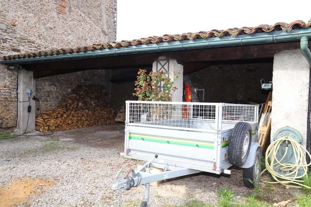 Maison à SAINT-JEAN-DU-FALGA