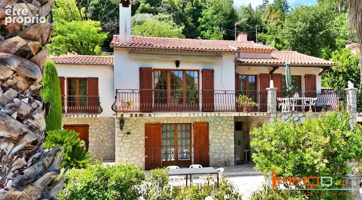 Maison 5 pièces 165 m² à vendre à Chateauneuf-Grasse (06740) - photo 2