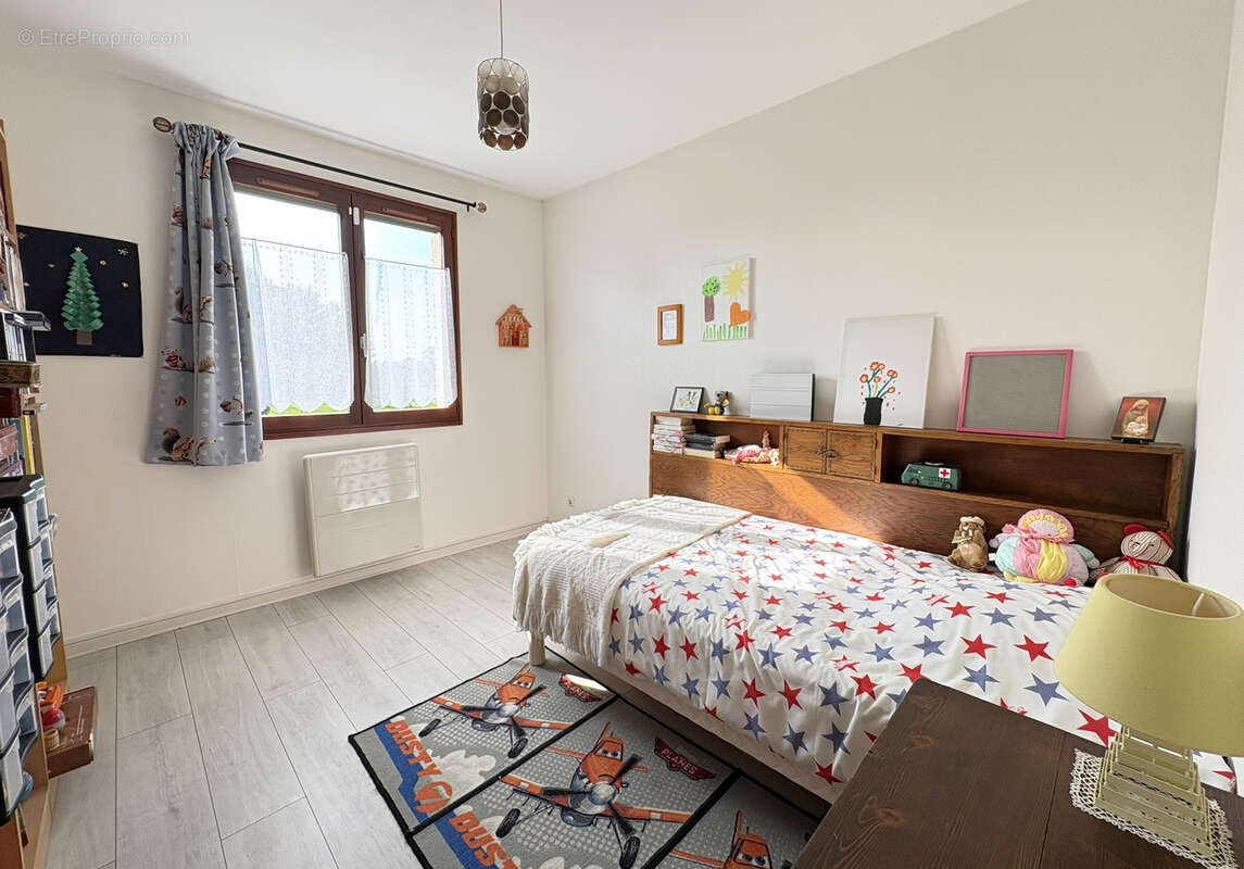 Maison à VILLARS-LES-DOMBES