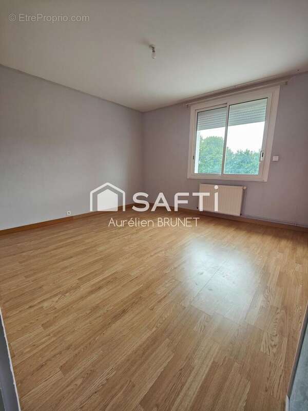 Photo 6 - Maison à SAINT-GEORGES-DE-REX