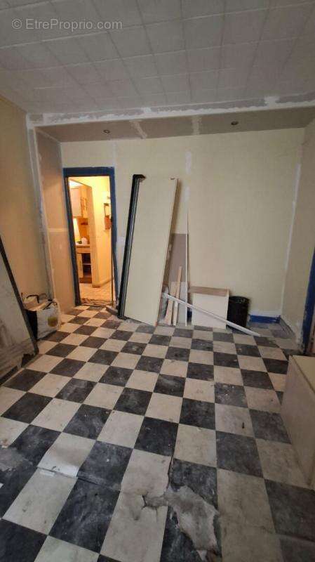 Appartement à PARIS-19E