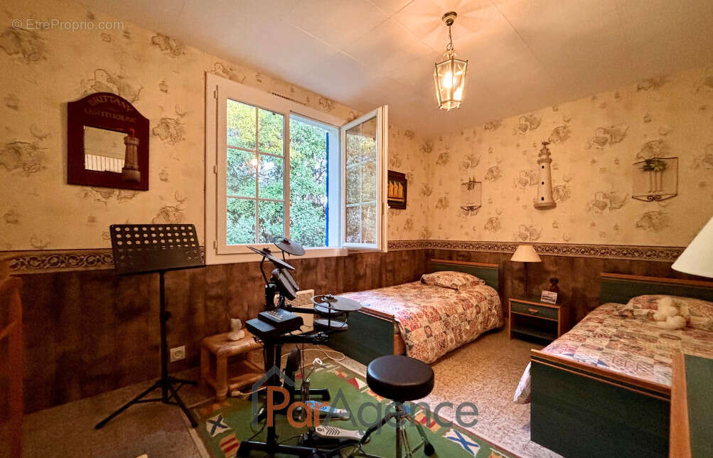 Maison à SAINT-PALAIS-SUR-MER