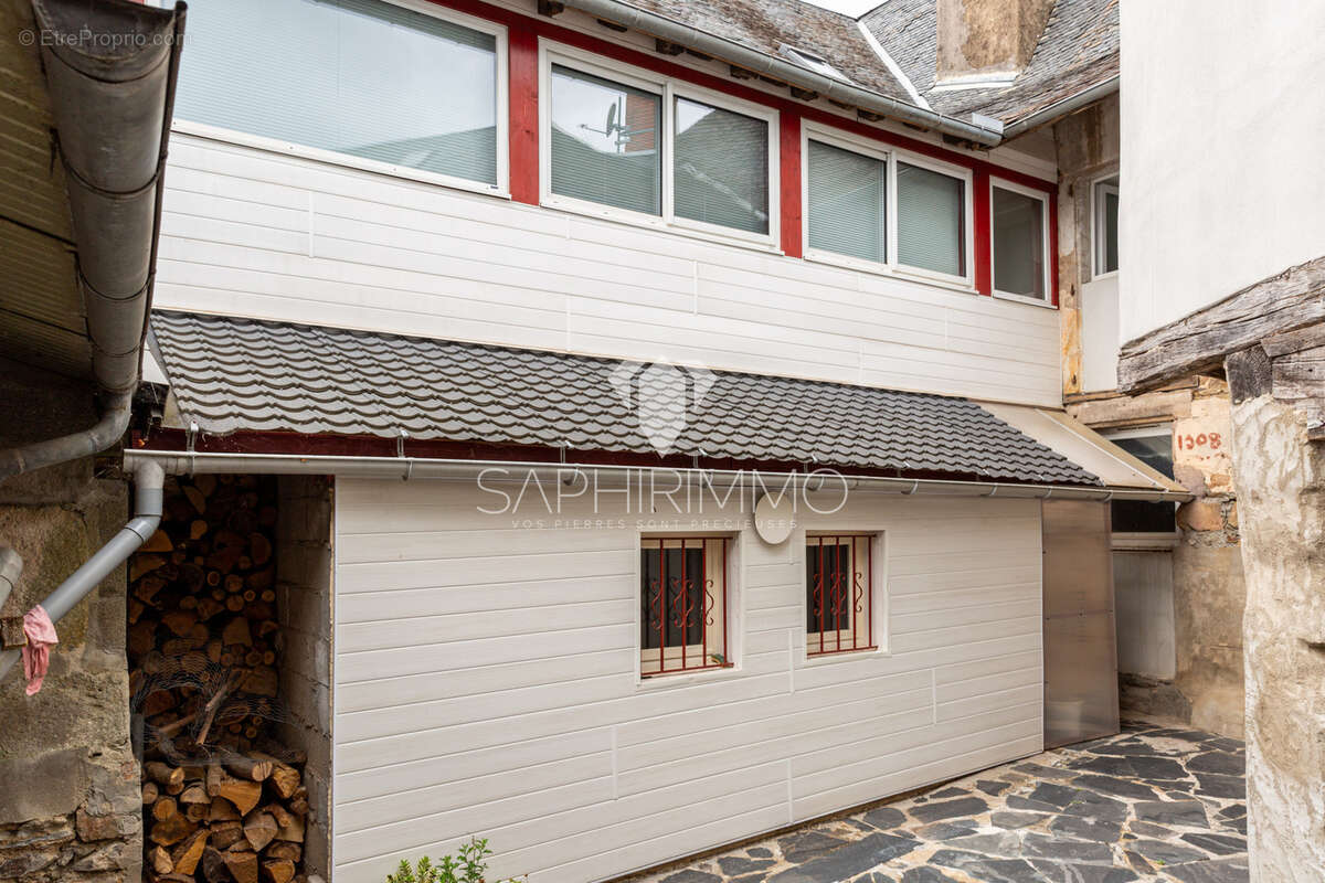 Maison d'habitation en pierre 4 pièces - 112m2 - au cœur du bourg - photo 14
