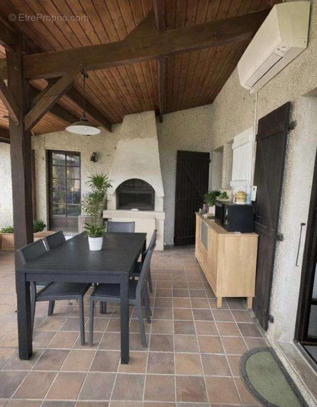 Maison à SAINT-SYMPHORIEN