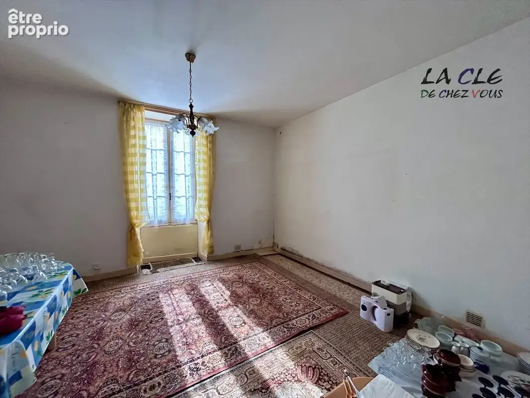 Maison ancienne avec local commercial - photo 4