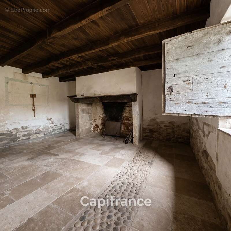 Maison à VAYRAC
