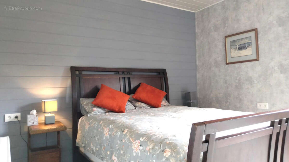 Maison Rustique Restaurée, 4 Chambres, 2,5ha, Vue, Dépendances, Bord de Rivière – Lessac (86) - photo 19